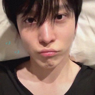 ♡ྀི ₊ — she/her wlw ྀིྀི infp ㅤ ┆ atiny + zerose 𖥔 ݁ ˖ 🍨