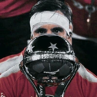 👹🇦🇹Independiente y Bochini 🇦🇹👹. Familia-Mate, Música y Juegos!
~No es que tengamos poco tiempo, si no que perdemos mucho.