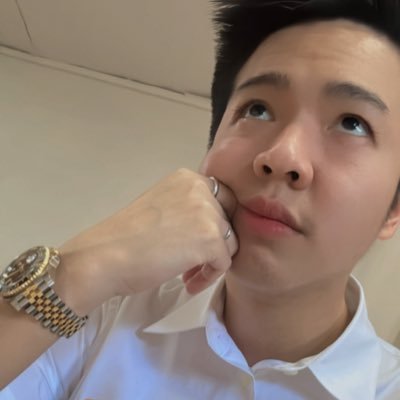 MirichTeng's profile picture. Deep in crypto since 2019. Exploring Web3, NFTs, and Witnessing the evolution of digital assets to financial freedom.