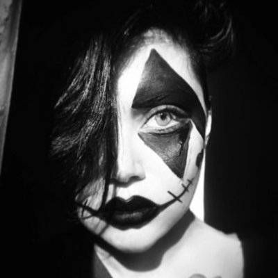 DaryaJkr's profile picture. بايزيد را اگر خبری بودی هرگز «انا» نگفتی.