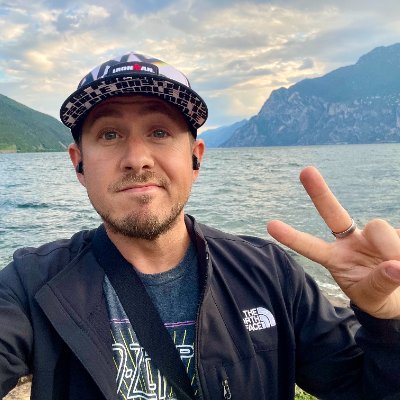 GTM @ LangWatch | Technopreneur | Wannabe Triathlete | Beer connoisseur | Chill Guy #AI #startups #