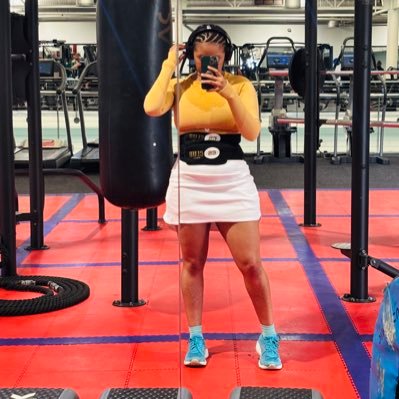 We run🏃♀️ We hike 🧗♀️ We Gym 🤸and 📝👩🎓👩🎓 👩🎓Online store owner 👇👇Store Link 👇👇