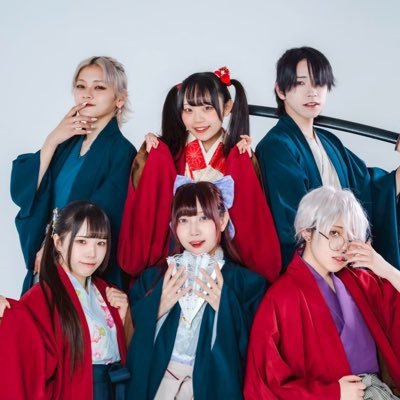 momors__'s profile picture. 