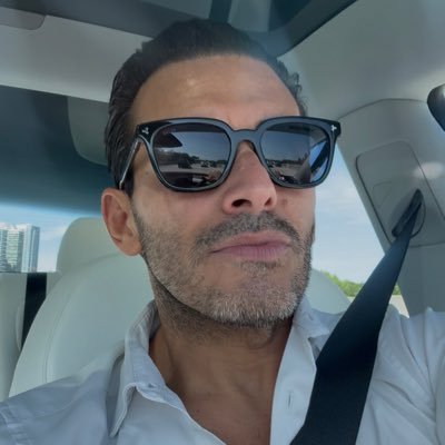 jp2k79's profile picture. hospitality advocate