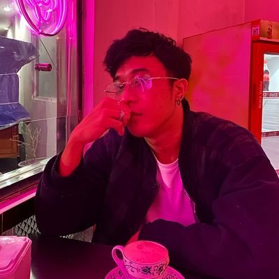erwinsyadikk's profile picture. Founder & Writer |
Currently working on a project in @nomadifypro |
Sharing stories on Medium. Start reading here ⬇️