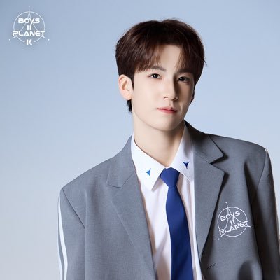 Global fan base for #junghyunjun | let’s debut hyunjun! | 🐼 | 💌turn notifications on !