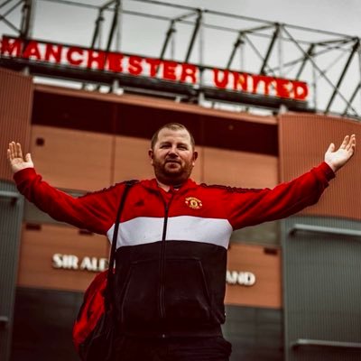 I’m a Father of 2 boys I’m a Taunton town and a Manchester United fan #glazersout