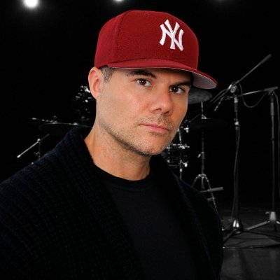 Freddy & Friends host | Drummer • Singer-Songwriter | Health nut | Helping people navigate life without the noise.