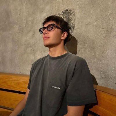 oscarsclaren's profile picture. full time #OP81, #LS18, and #AA23 defender!