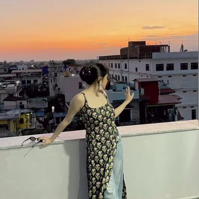 @rosepetal_wink