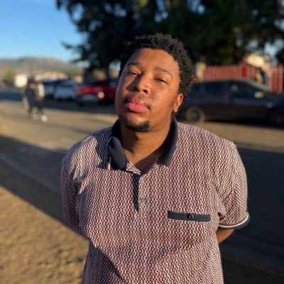 He/Him||Just a geek who loves video games and sleeping||#BlackTransLivesMatter||#FreePalestine||Fortnite: SpheTheGeek||