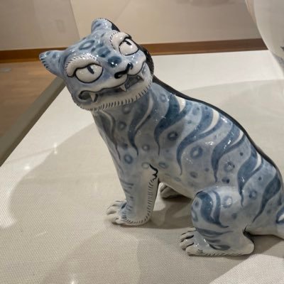 lieblingsun's profile picture. 다같이 잘 사는 세상, 상식이 통하는 세상을 꿈꾸는 평범한 소시민입니다. #이재명_대통령 #민주당_권리당원 #국짐_해산 #언론_검찰개혁 #최애_이잼&BWS