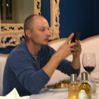 CatConstantinou's profile picture. Vila Real insta: samuelc_5