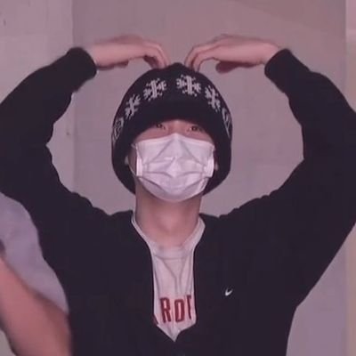 daniymuakmuak's profile picture. Fan account | 😊😊 BTS , You got the best of me 💓🇨🇴