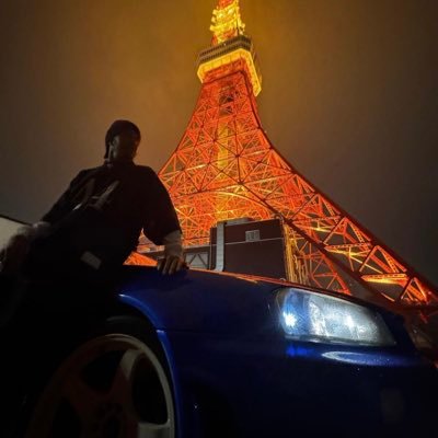 zoilisttt's profile picture. Okay lewis ITS HAMMERTIME 💜🖤