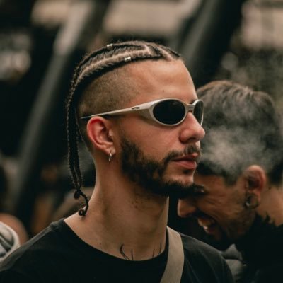 riqsodre's profile picture. https://t.co/4upDJIvJEg