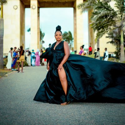Award-winning Editor of @sheHubtv• Founder, Women’s Empowerment Summit (BDA) • Political PR consultant• ✨🇧🇲🇰🇳🇬🇧💍🇳🇬