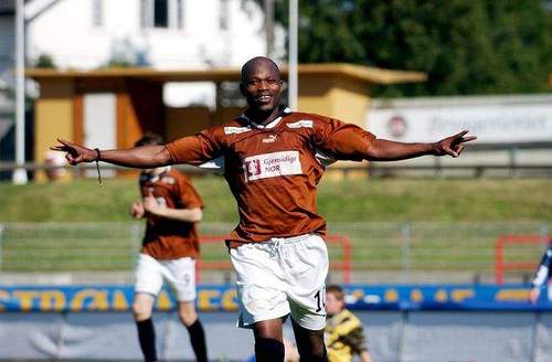 simenroe's profile picture. 