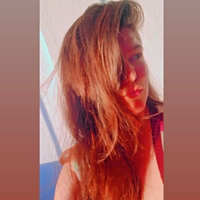 İçimdeki cadıya ilişmeden geç 🎃
bir çift sürmeli göze vurgun 😌
Емил 💍💙
B💕E
🐞🦈