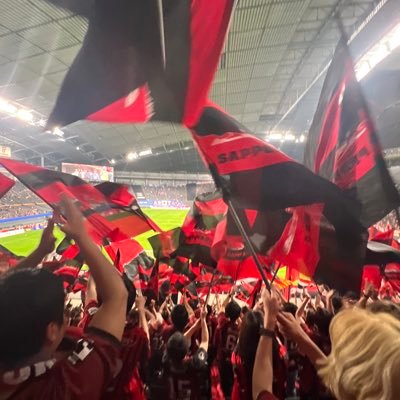神奈川在住/03/コンサを愛するJリーグサポ/たまにフロンターレゴール裏/たまにマリノス/J3は八戸🦑/海外サッカーもめっちゃ見るよ