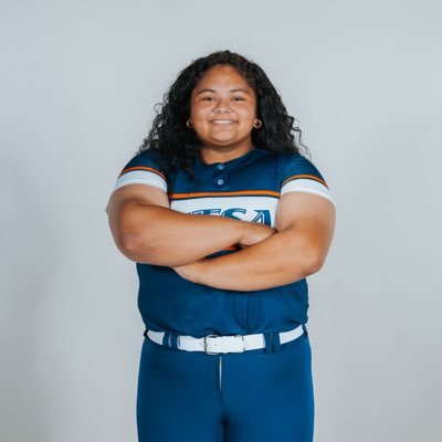 OLIVIA KOTOWSKI Profile