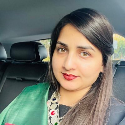 News Anchor @AFIntlBrk & @afintlpashto/ Former News Anchor @1TVNewsAF & @Shamshadnetwork/ poet✍🏻Hokum Jan Safi's daughter ⚘