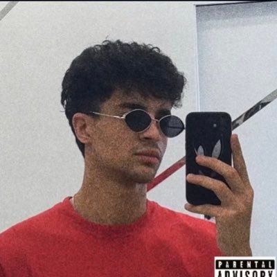 iimohamedwael's profile picture. Call me if u get lost