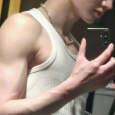 🎧┆Ychonne ,성훈 — she/her ִ ˖ ✦ › don’t touch, don’t do it. ★