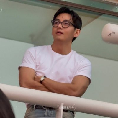 Bu hesap Bangtan’ın askerden dönmesini beklemiş 7 senelik bir Army’e aittir.