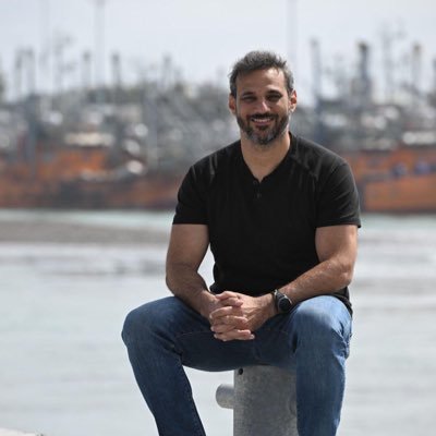 Soy casi pescador. Papá de Juan Cruz y Nacho. “El talento se educa en la calma, y el carácter en la tempestad” 🇦🇷 🇮🇹 “La calma è la virtù dei forti”