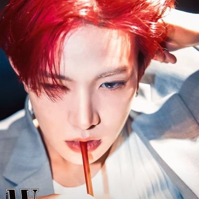 For LEE HEESEUNG
• Fan account • Waiting for LHS1...