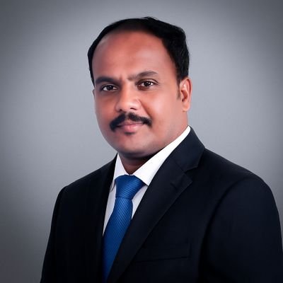நாம் தமிழர் கட்சி
மாநிலத் துணைச் செயலாளர் தகவல் தொழில்நுட்பப் பாசறை 💥
மாவீரர்களின் மூச்சுக்காற்று நம்மை வழி நடத்தட்டும்!