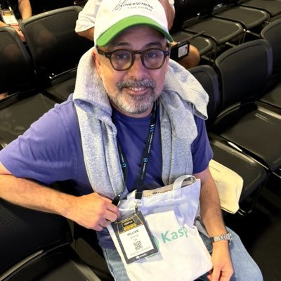 Divorce lawyer, Photographer, Gardener, Kaspian, Lover of science, nature and all things rational