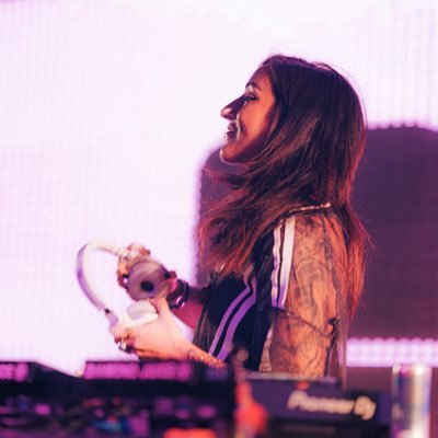 ēma (e-ma) 🖤🌙✨ Producer/DJ • we like a lil bit of everything in this haus