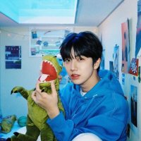 renceflo 🍇 (@flwrvity) 's Twitter Profile