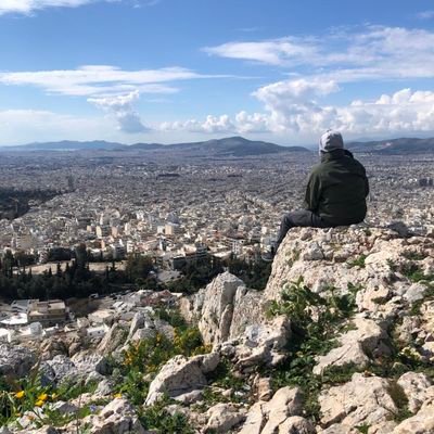 TheDFact's profile picture. 10, 100, 1000.