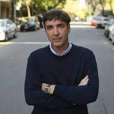 Magister en Derecho. Especialista en Seguridad Vial. Ex Director Ejecutivo ANSV y GCBA. Autor Ley Alcohol Cero. Consultor internacional.