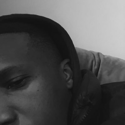 Kingzz_m's profile picture. Becoming a Tech 💻👨‍💻 CEO