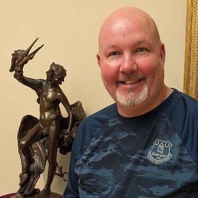 ⚽ @Everton STH 💙
⚽ @RhylFCST member 🤍🖤
🎙️ @Twitch @TheSquatterSpot
💚 @Samaritans 💙❤️ @SFoodbanks 💜🖤 @sophie_charity
🌈Ally
He/Him
All views are my own