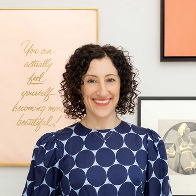 kmainenti's profile picture. Visual artist uncovering humor in the tyranny of perfection.