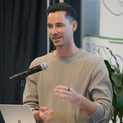 Building https://t.co/hFOJ9xIPpH - prev @meta @tinder @getairchat