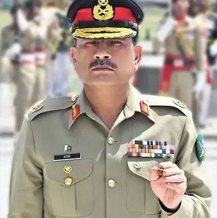 Sherazhameed79's profile picture. 