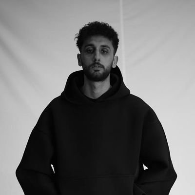 iayzzi's profile picture. ۵۶ ه‍ ۰۱۳