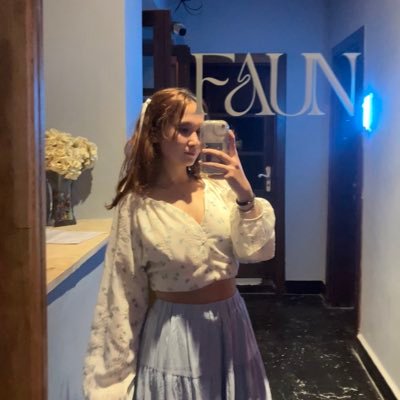 iremsrr_'s profile picture. 