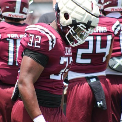 Running Back || @jenksfootball || C/O 28’ || 5’10 - 210 lb || Email: kyronscott320@gmail.com || https://t.co/P06z3gjOeV