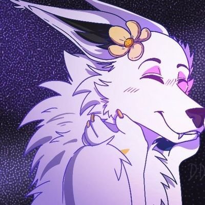 22 • Bi • He/Him • Musician • Full stack dev • Game disigner •
Happily taken by Starfloof, my shiny star dragon