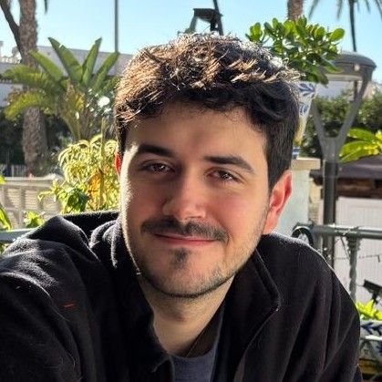 PhD candidate at @AmLabUva focusing on Geometry-informed Machine Learning 🤖