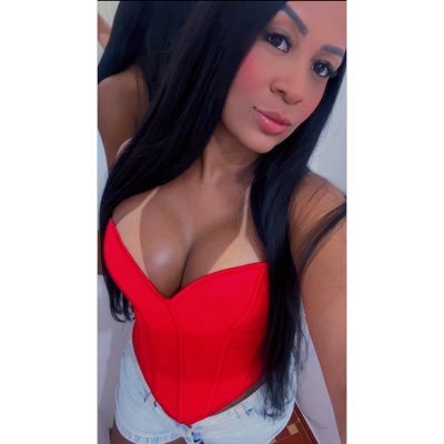 Sabrinabri90285's profile picture. @elitebronze2025