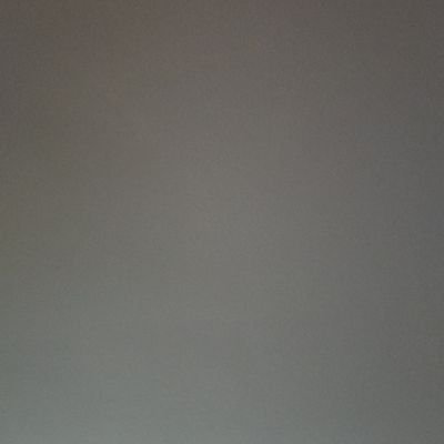 irizarry_yan's profile picture. 