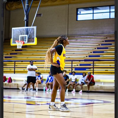 PG/SG#11Class Of 26🎓| Hattiesburg high school 💜💛🐅height:5’3 |agtg🙏🏽| 769-304-7050 | 2xALL DISTRICT Team⭐️PrccAll⭐️